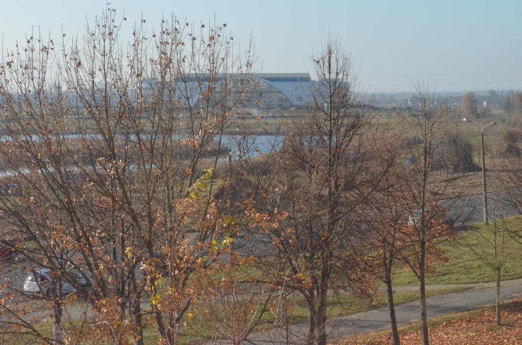 Apartment At Zhukova Street Baranavichy Luaran gambar
